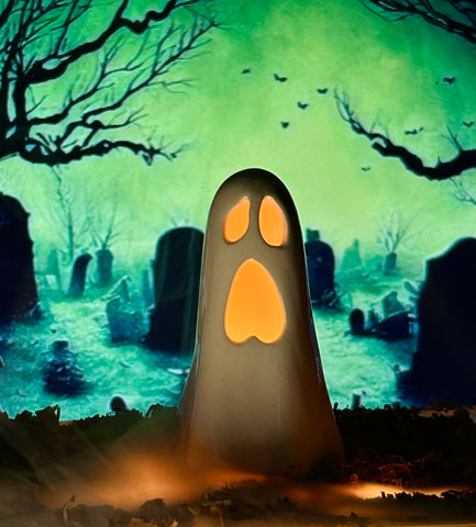 “BOO!” Ghost 👻