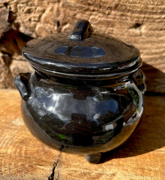 4.5” Cauldron trinket box