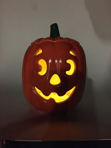 Happy Pumpkin lantern 7.5” 🎃