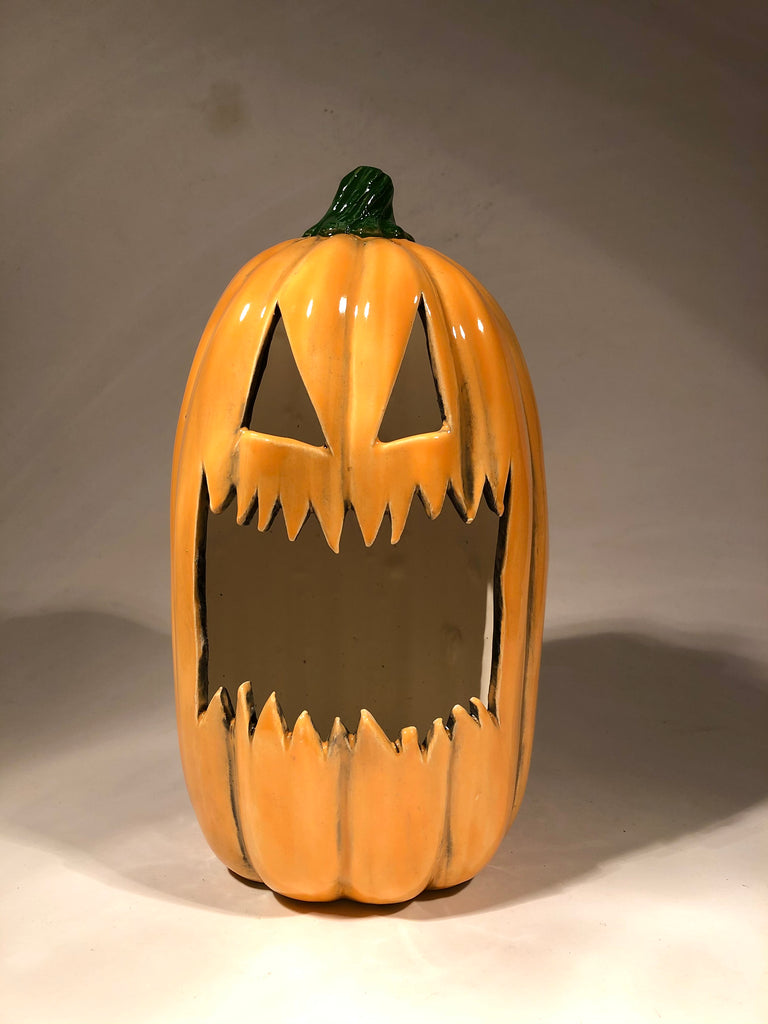Big Spike 9” Pumpkin - Black Star Ceramics 