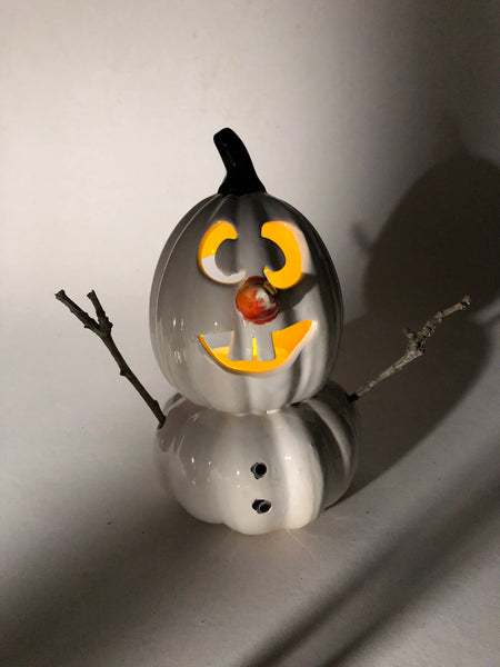Robert snowman Munchkin Pumpkin ☃️