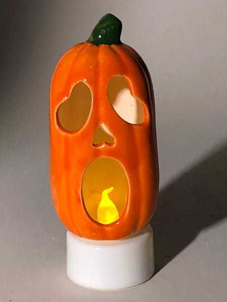 NEW Special edition 2022 “Ghost mask” Mini Pumpkin 🎃