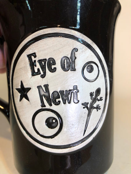 Eye of Newt mug 🦎
