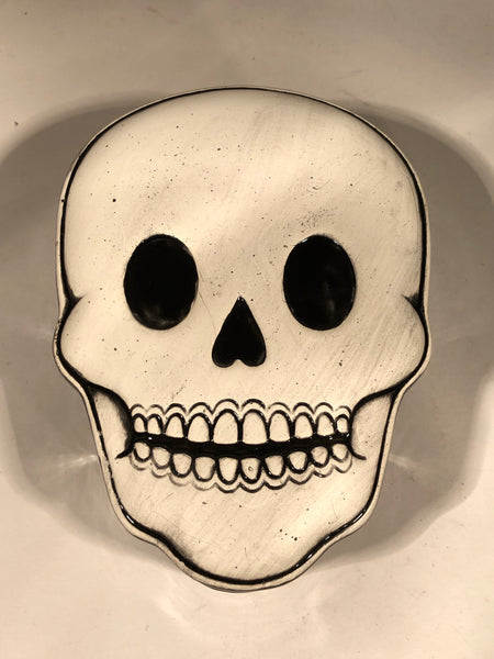5” Skull box 💀